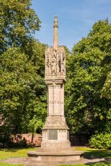 The churchyard war memorial