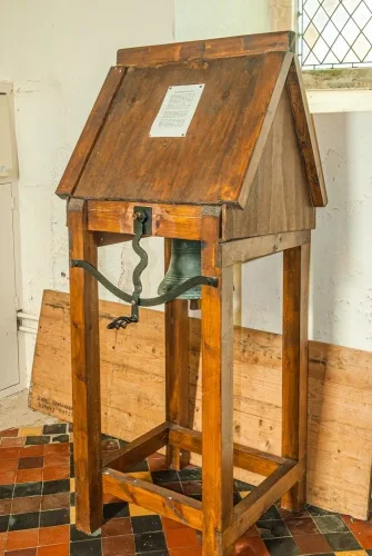 The 1875 school bell