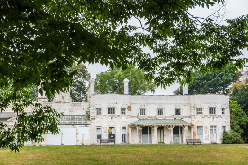 Gunnersbury Park