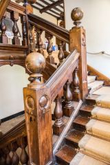 The Jacobean staircase
