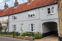 Cottages on Nethergate Street