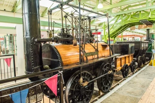 George Stephenspon's Locomotion No. 1