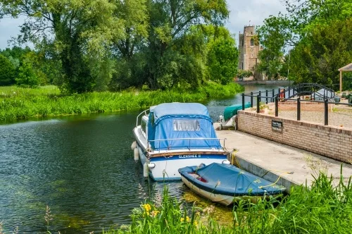 The River Greast Ouse at Hemingford Grey