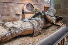 Sir Richard Pembridge effigy, c. 1375