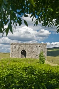 Approaching the castle