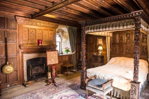 Henry VIII's Bedchamber