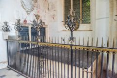 Heydon, St Peter & St Paul Church, Erasmus Earle tomb, 1667