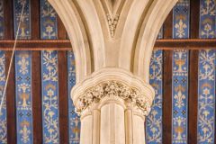 A nave arcade capital