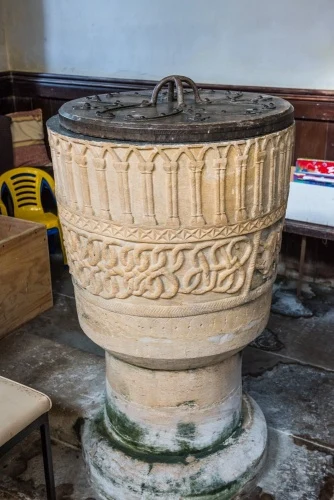 The late Saxon font