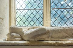 Hitchin, St Mary's Church, Bernard of Balliol effigy (d 1153)