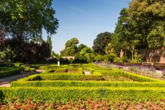 The formal terrace garden