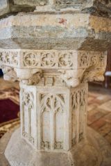 Honing, St Peter & St Paul, Another look at the ornate font stem