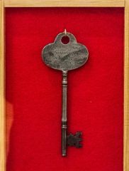 1922 key to the Memorial Hall