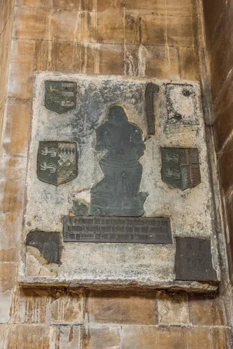 Lionel Dymoke brass, 1519