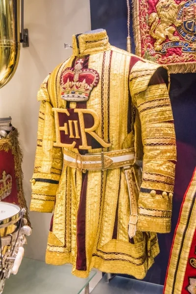 Musician's state coat