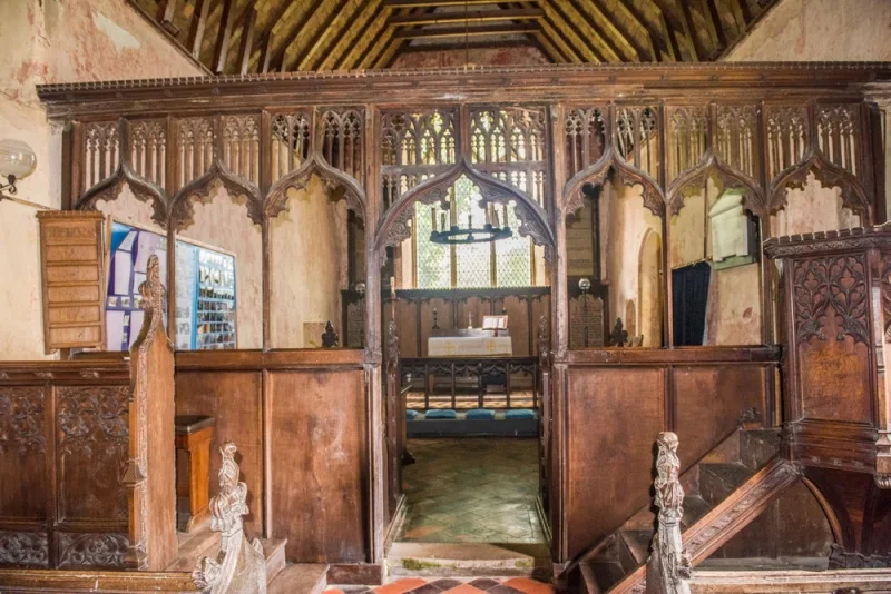 The 15th century screen