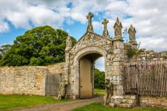 Hulne Priory, The priory precinct gateway