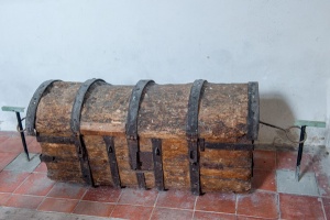 14th century Denys chantry chest