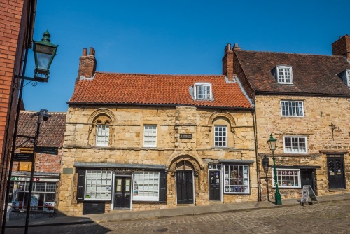 Jews House, Steep Hill