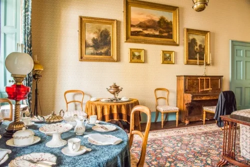 The judge's apartments