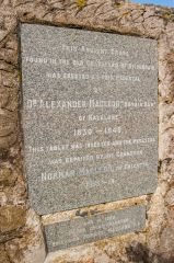 The inscription on the plinth