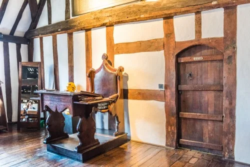 The Georgian schoolroom