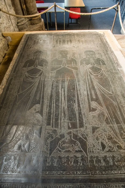 Memorial brass of Robert Braunche (d. 1364)