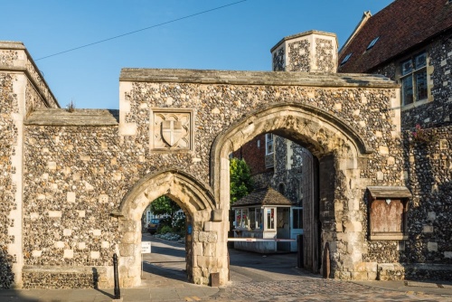 King's School entrance gateway