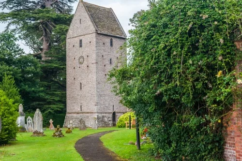 Kinnersley parish church