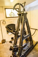 The Izod impact testing machine