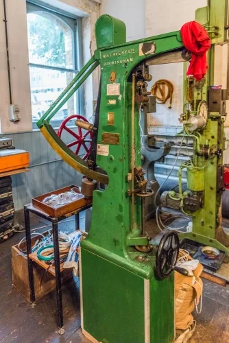 Avery testing machine, 1926