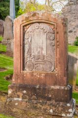 Reverse face of Burns' grandparent's grave