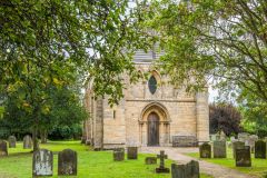 Approaching the church from the abbey path