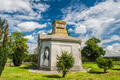 Knebworth House, The Mausoleum
