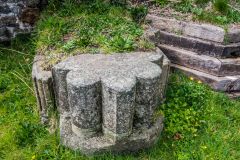 Cross section of a choir column