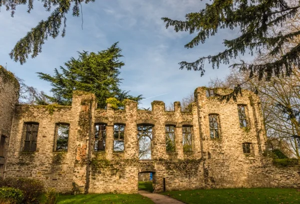 Cavendish House, Leicester Abbey