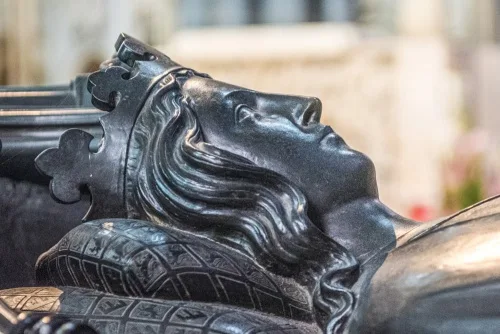 Eleanor of Castile's effigy