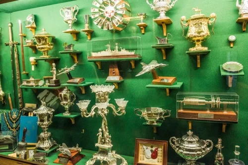 Lincoln's civic regalia