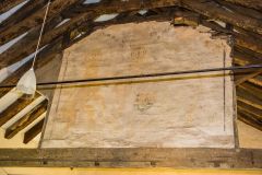 Llanbadarn-y-Garreg, St Padarn Church, The royal coat of arms