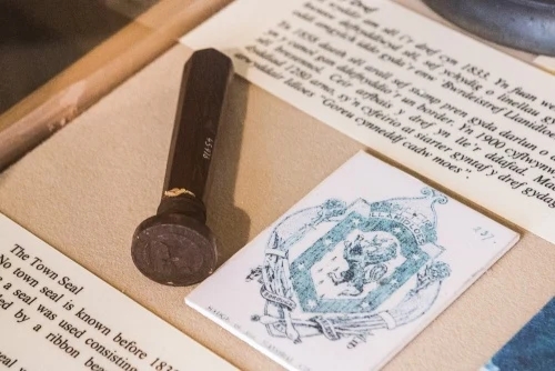 The Llanidloes town seal