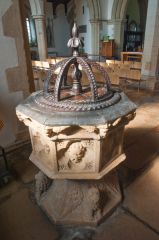 The 14th c font