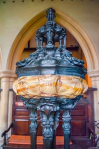 Top of the John Thynne memorial font