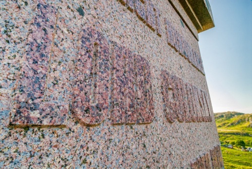 The monument's inscription