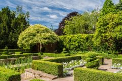 The Wiliam and Mary Garden