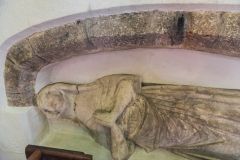 13th-century effigy of a lady