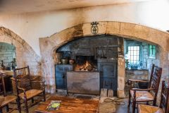 Markenfield Hall, The undercroft fireplace