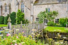 Markenfield Hall, A footbridge across the moat