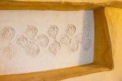 Elizabethan plaster panelling, first floor