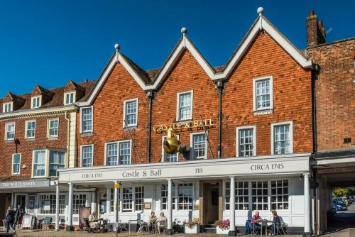 The Castle and Ball Inn, c. 1745