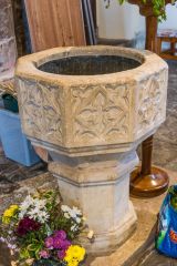 The octagonal font